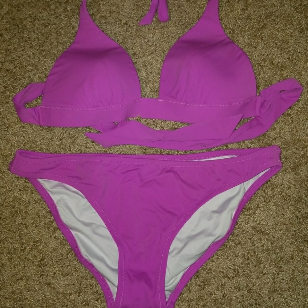 VS bikini